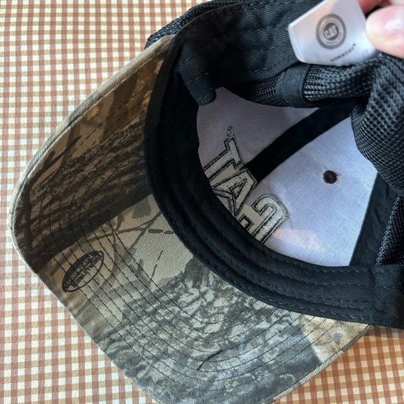 CAT caterpillar camouflage mesh back adjustable hat. One size - Picture 11 of 11